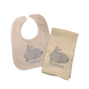 Yếm cho bé thêu tên hình thỏ con